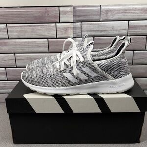 Cloudfoam Pure Super Women’s size 7 Gray/Blk/White excellent condition flawless